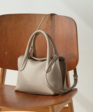 IACUCCI 【予約】＜新色登場＞ラーナ S ALCE グレージュ