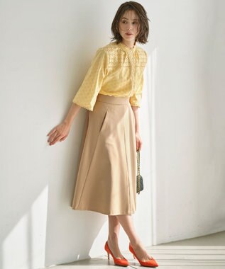 組曲 S 【WEB限定カラーあり】エンブロイダリーレース フレアスリーブブラウス クリームイエロー系