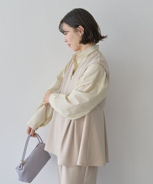 Green Parks 楽ちんリップルペプラムベスト Light Beige