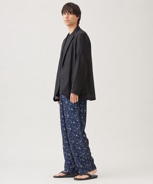 UNFILO MENS ボタニカルプリント イージーテーパードパンツ ネイビープリント