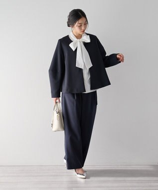 YECCA VECCA ベルト付きカーヴィーパンツ Navy