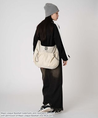WEGO 【ユニセックス着用ITEM】別注MLBドロストポケットショルダー オフホワイト