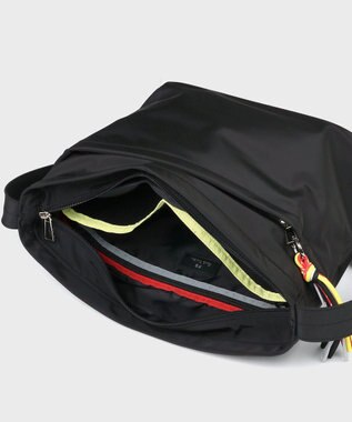 Paul Smith PSライトポリエステル ショルダーバッグ ブラック