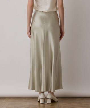 GRACE CONTINENTAL サテンストレッチイージースカート ライトグリーン