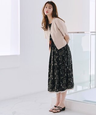 Tiaclasse 【袖が選べる・洗える】配色モノクロ花柄ワンピース 半袖：ブラック