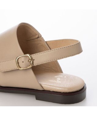 ing <ing>【WEB限定】【３E】ダブルベルトサンダル ベージュカタオシ