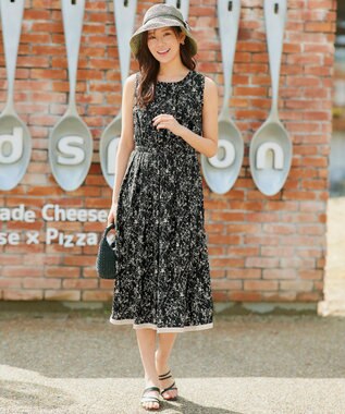 Tiaclasse 【袖が選べる・洗える】配色モノクロ花柄ワンピース ノースリーブ：ブラック