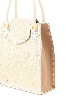 GRACE CONTINENTAL Trapeze bag ホワイト