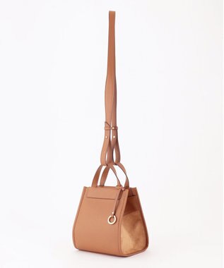 組曲 【23AW】4WAYハンド バッグ キャメル系