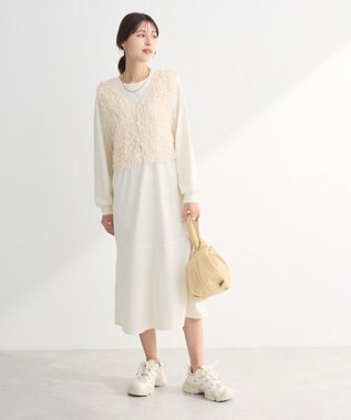 Green Parks ＳＥＴ２点ベスト＋配色ステッチワンピース Ivory