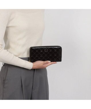 CLATHAS アクシオン ラウンド長財布 ブラック