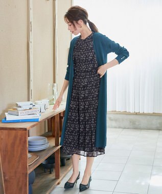 Tiaclasse 【小倉優子さん着用・洗える】フレアスリーブ柄ワンピース ネイビー