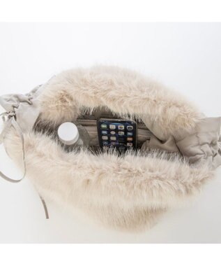 UNBILLION カシュカシュ cachecache / フリルワンハンドルエコファートート ライトグレー