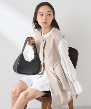 earth music&ecology ペプラムタックジレ Beige