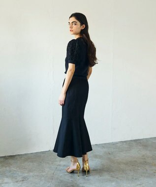 GRACE CONTINENTAL シアーハーフニットトップ ブラック