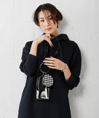 ICB 【人気のためさらに新色追加・全5色展開】 3ピースチャームバッグ ブラック×千鳥柄