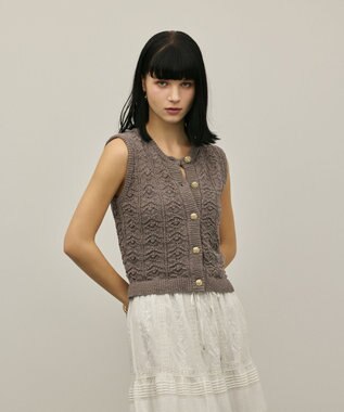 GRACE CONTINENTAL クロシェライクニットジレ グレー