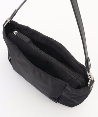 LA BAGAGERIE 多収納ナイロン2WAYショルダー ブラック