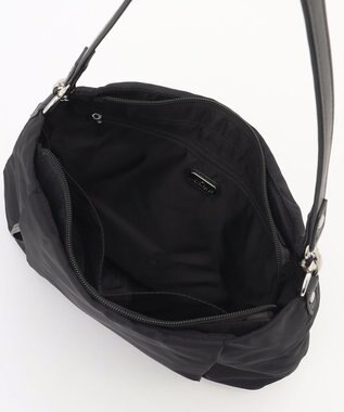 LA BAGAGERIE 多収納ナイロン2WAYショルダー ブラック