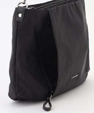 LA BAGAGERIE 多収納ナイロン2WAYショルダー ブラック