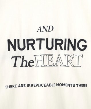 AMERICAN HOLIC NURTURING 刺繍ロゴロンT Ivory