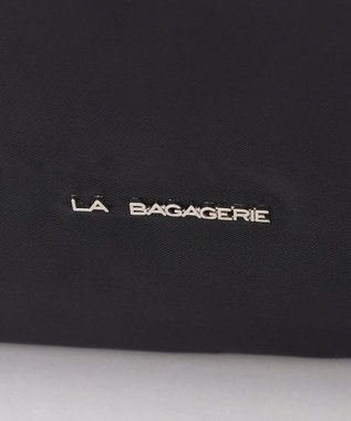 LA BAGAGERIE 多収納ナイロン2WAYショルダー ブラック