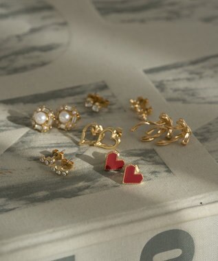 earth music&ecology １ＷＥＥＫピアスセット