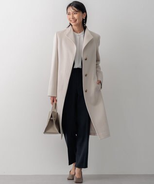 23区 【吸水速乾/UVケア/防シワ性】バックサテンアムンゼン パール釦 タック ブラウス ホワイト系