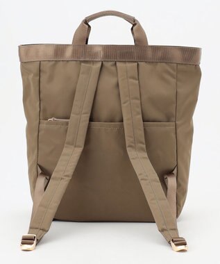 LA BAGAGERIE チャーム付き　ナイロンリュック ベージュ