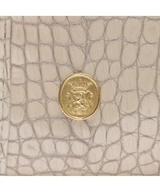 A.D.M.J. 【牛革】クロコ型押しヘリ巻きボストン28cm ホワイトパーライズ