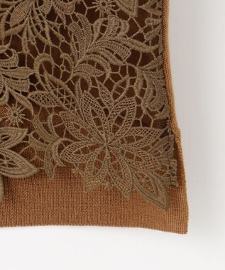 自由区 【カトリエムブーケ】Tricot de dentelle レースプルオーバーニット キャメル