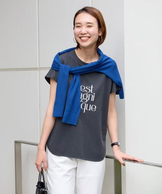 UNFILO BEAUTY FORM ロゴ刺繍フレンチスリーブTシャツ チャコール