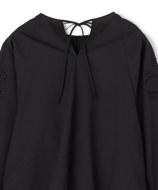 UNFILO L エンブロイダリー ブラウス ブラック