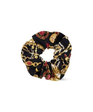 ACCA プールシュシュ