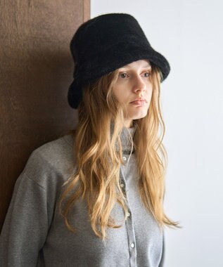 AMERICAN HOLIC ファーバケットハット Black