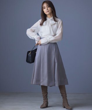 組曲 シャイニーオーガン ボウタイ付きブラウス アイボリー系