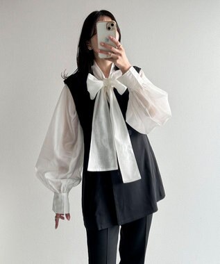 Green Parks AnriettMusee シアーボウタイブラウス Off White