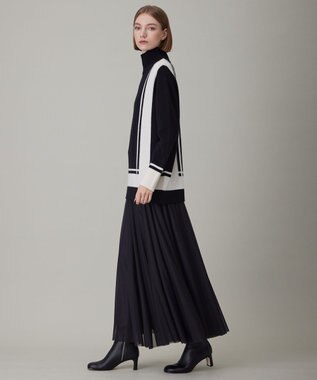 ICB 【洗える】 ソフトカシミヤミックス ライン柄ニット ブラック系2