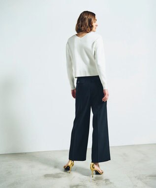 GRACE CONTINENTAL ロゴビジューニットトップ ホワイト