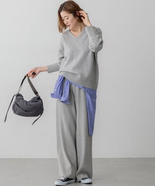 23区 【見上愛さんコラボカラー/VERY掲載】カシミヤブレンド Vネック ニット ライトグレー系