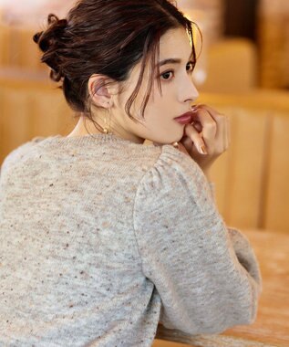 Tiaclasse L 【ウール混】パフスリーブファンシーヤーンニットトップス グレージュ