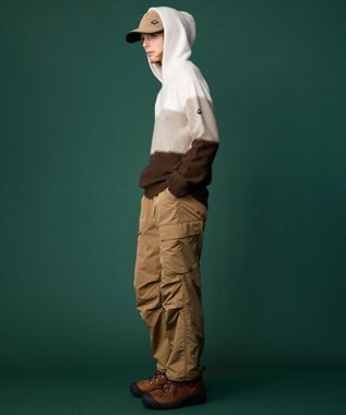 JOSEPH ABBOUD MOUNTAIN 【イタリア糸使用/軽量】パネルボーダー ニットパーカー ホワイト系2