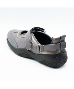 APOM ウォーターレジストメリージェーンスニーカー グレー