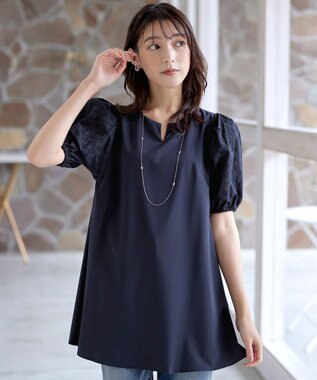 Tiaclasse 【2TYPE/総レース・袖レース】パンチングレースパフスリーブチュニックブラウス Bネイビー(袖のみレース）