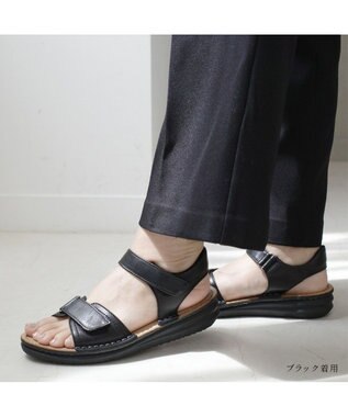 Pointer 本革 甲幅調整 超軽量マジックテープ付きサンダル ブラック