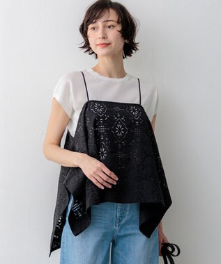 23区 【先行予約】ラッセルオーナメントレース キャミソール ブラウス ブラック系