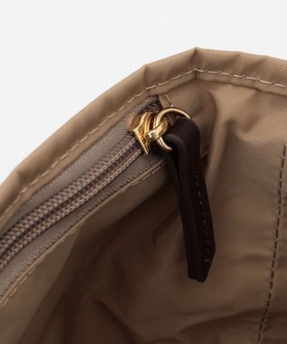 J.PRESS LADIES 【WEB限定・A4サイズ収納可】 ナイロントラベル トート バッグ ベージュ系