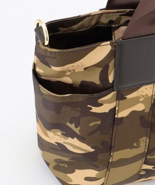 LA BAGAGERIE 【LA BAGAGERIE×HELLO KITTY】リボンチャーム付き　デイリートート　Sサイズ カーキ