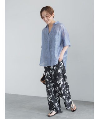 Te chichi カットワーク刺繍5分袖スキッパーシャツ サックスブルー