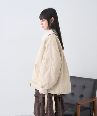 earth music&ecology リバーシブルMA-1 Light Beige